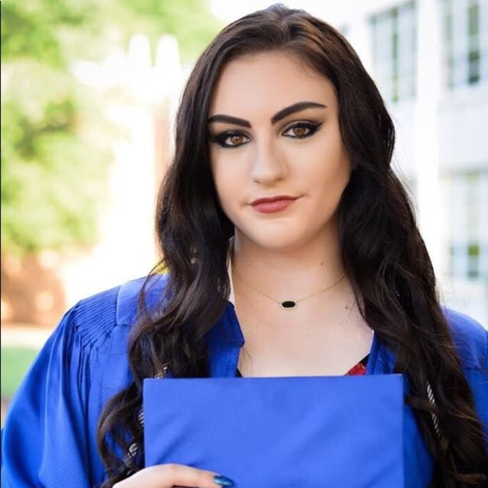 Meet your Posher, Shelby